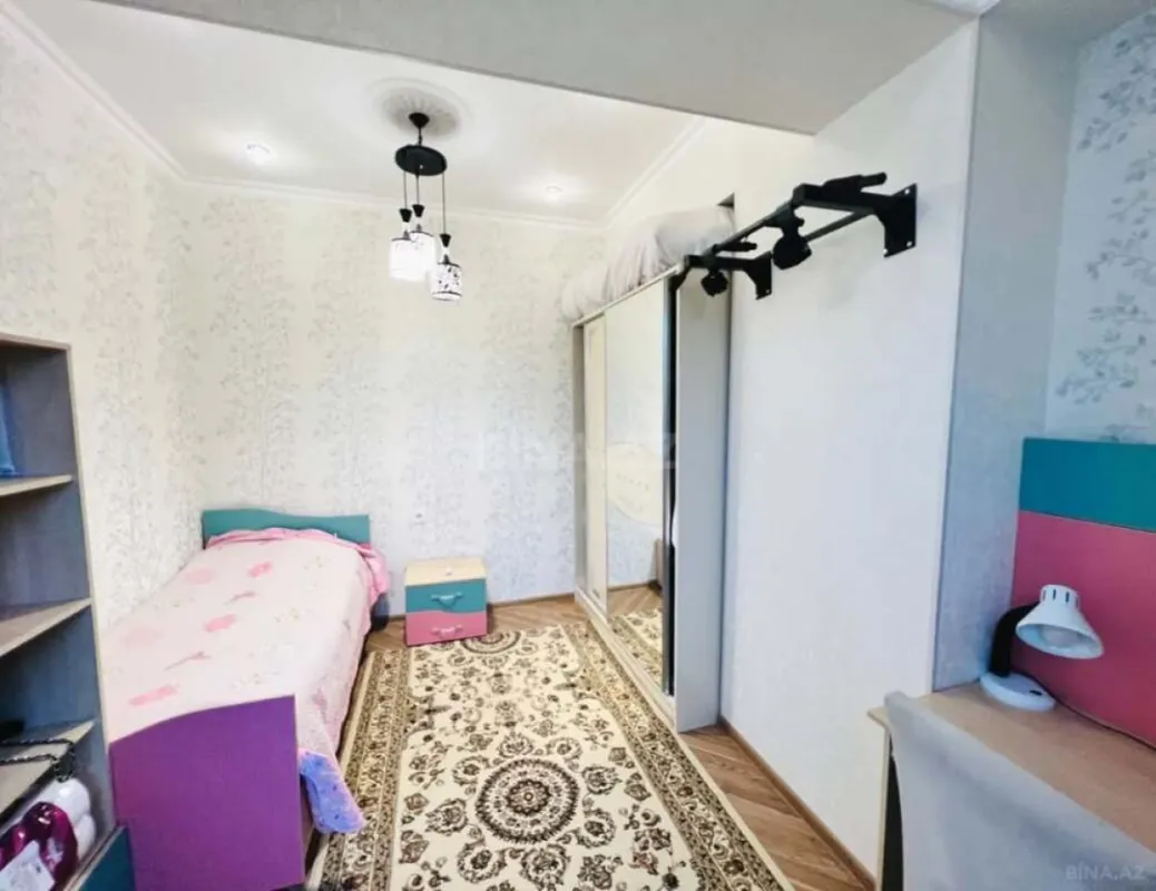 Satılır 3 otaqlı mənzil 95.4 m²