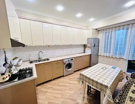 Satılır 3 otaqlı mənzil 95.4 m²