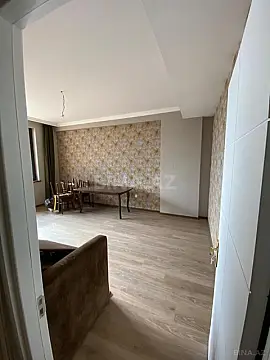 Satılır 2 otaqlı mənzil 70 m²