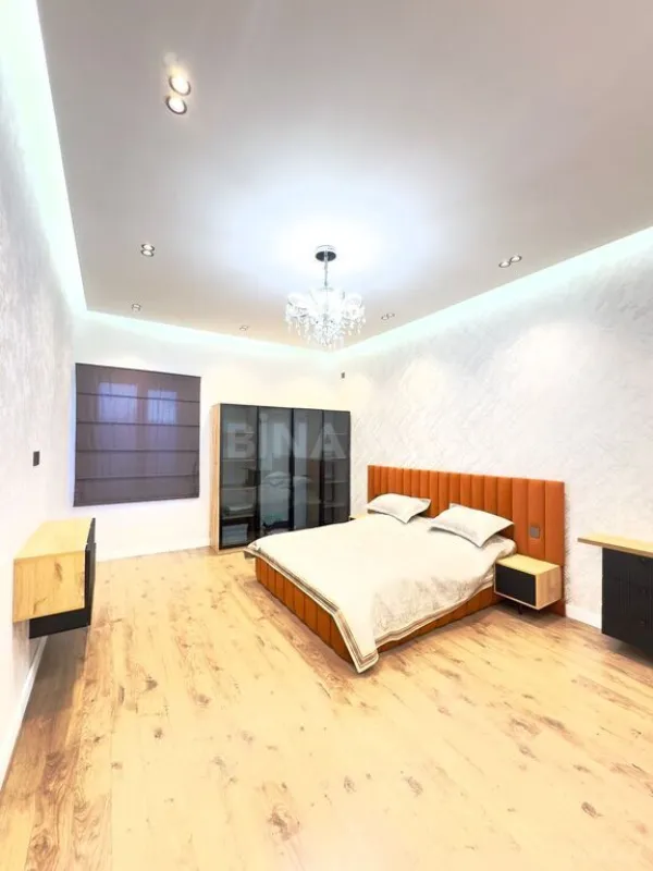 Satılır 4 otaqlı həyət evi 170 m²
