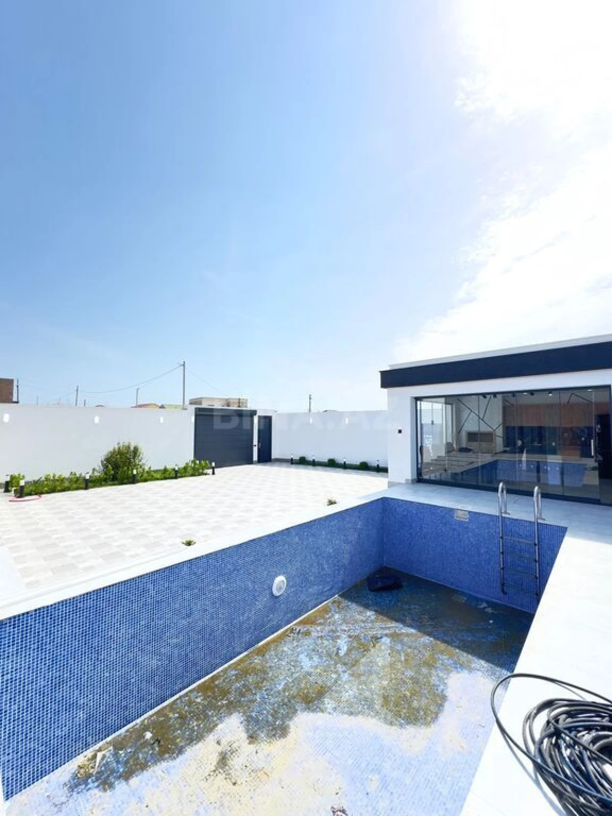 Satılır 4 otaqlı həyət evi 170 m²