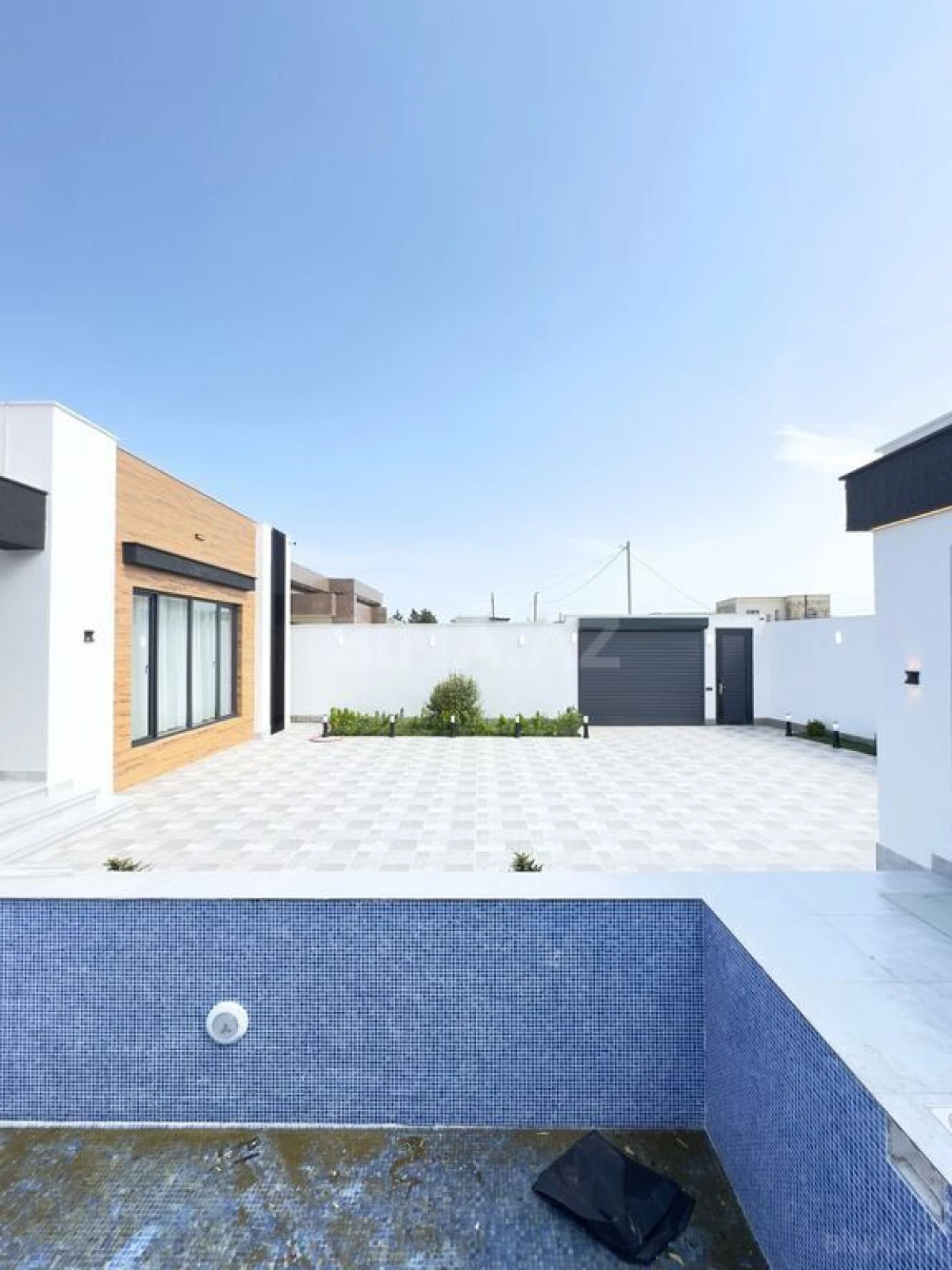 Satılır 4 otaqlı həyət evi 170 m²