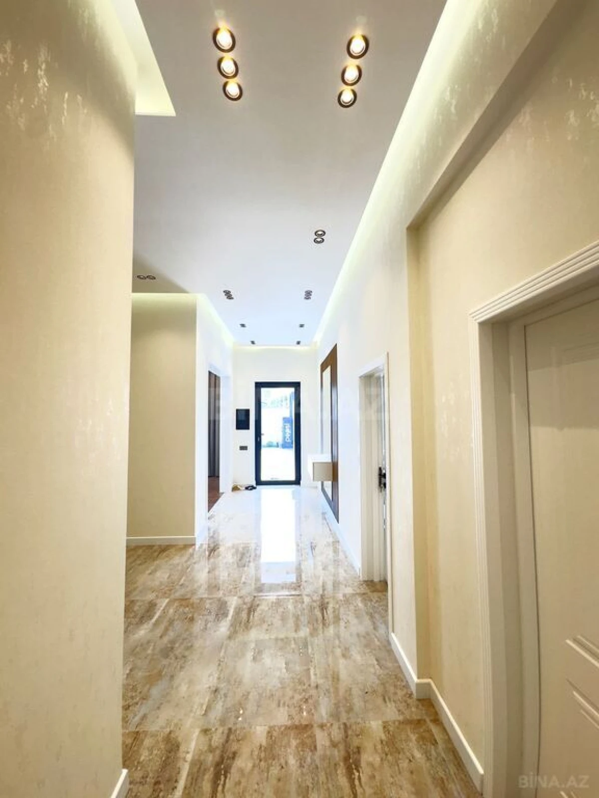 Satılır 4 otaqlı həyət evi 170 m²