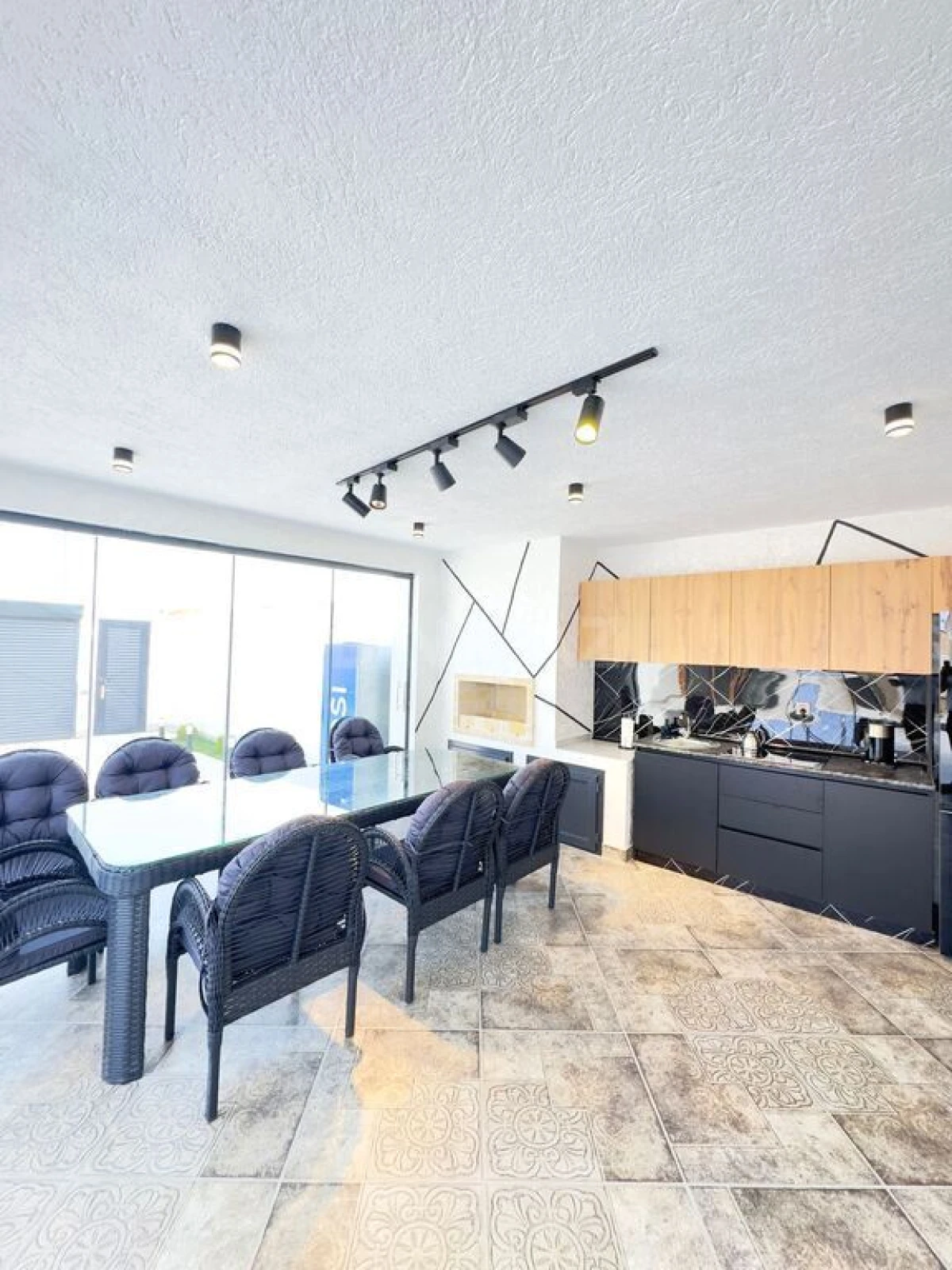 Satılır 4 otaqlı həyət evi 170 m²