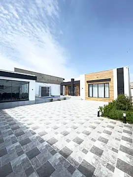 Satılır 4 otaqlı həyət evi 170 m²