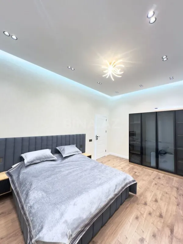 Satılır 4 otaqlı həyət evi 170 m²