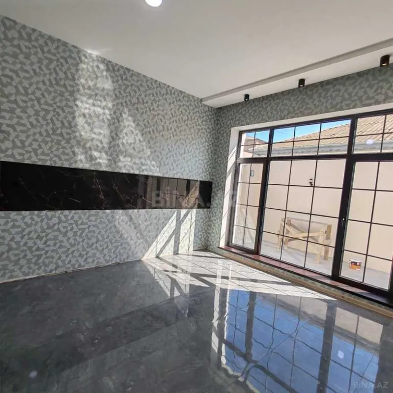 Satılır 4 otaqlı həyət evi 180 m²