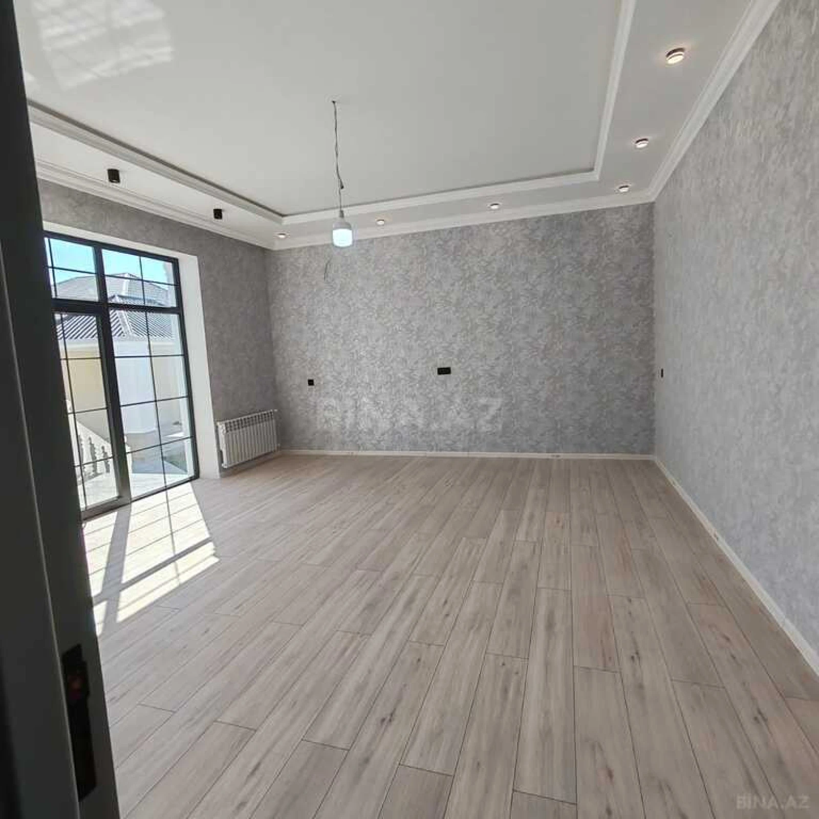 Satılır 4 otaqlı həyət evi 180 m²