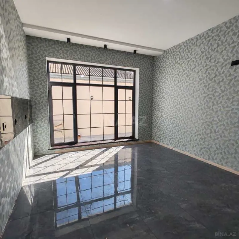 Satılır 4 otaqlı həyət evi 180 m²