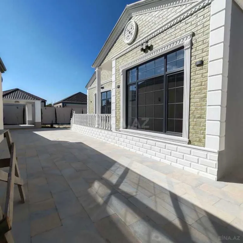 Satılır 4 otaqlı həyət evi 180 m²