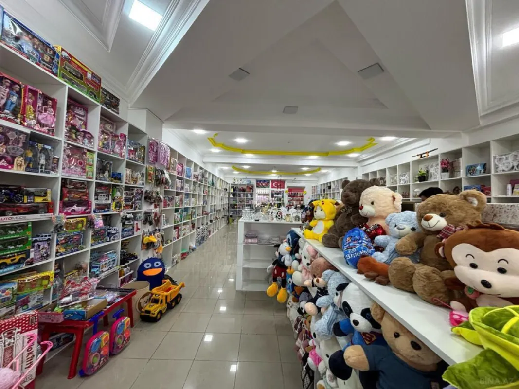 Satılır obyekt 130 m²