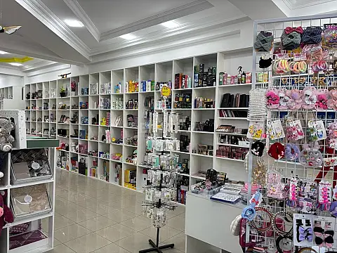 Satılır obyekt 130 m²