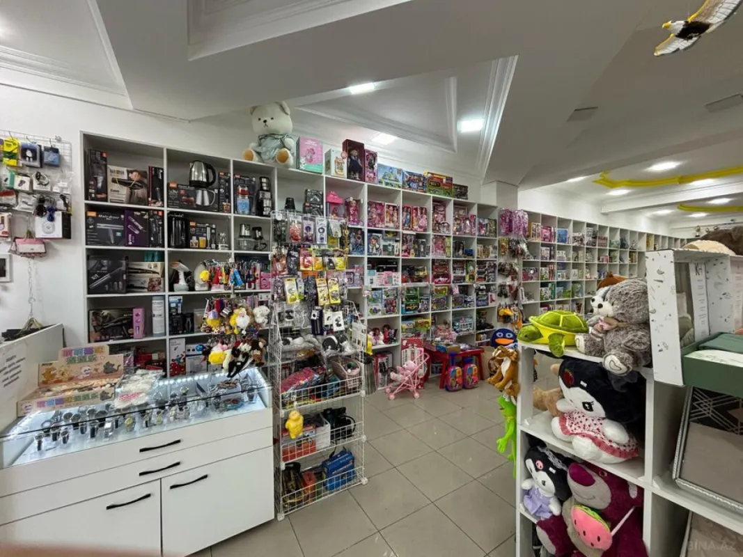 Satılır obyekt 130 m²