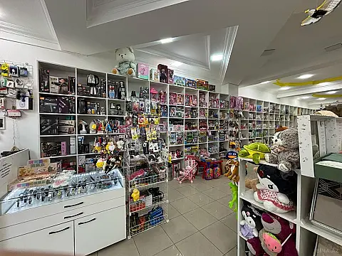 Satılır obyekt 130 m² — Bakı, 8-ci mikrorayon 130.00 m²