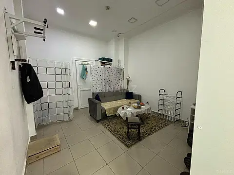 Satılır obyekt 130 m²