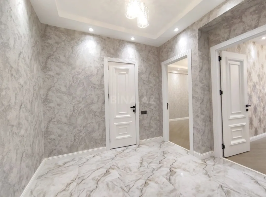 Satılır 2 otaqlı mənzil 69.5 m²