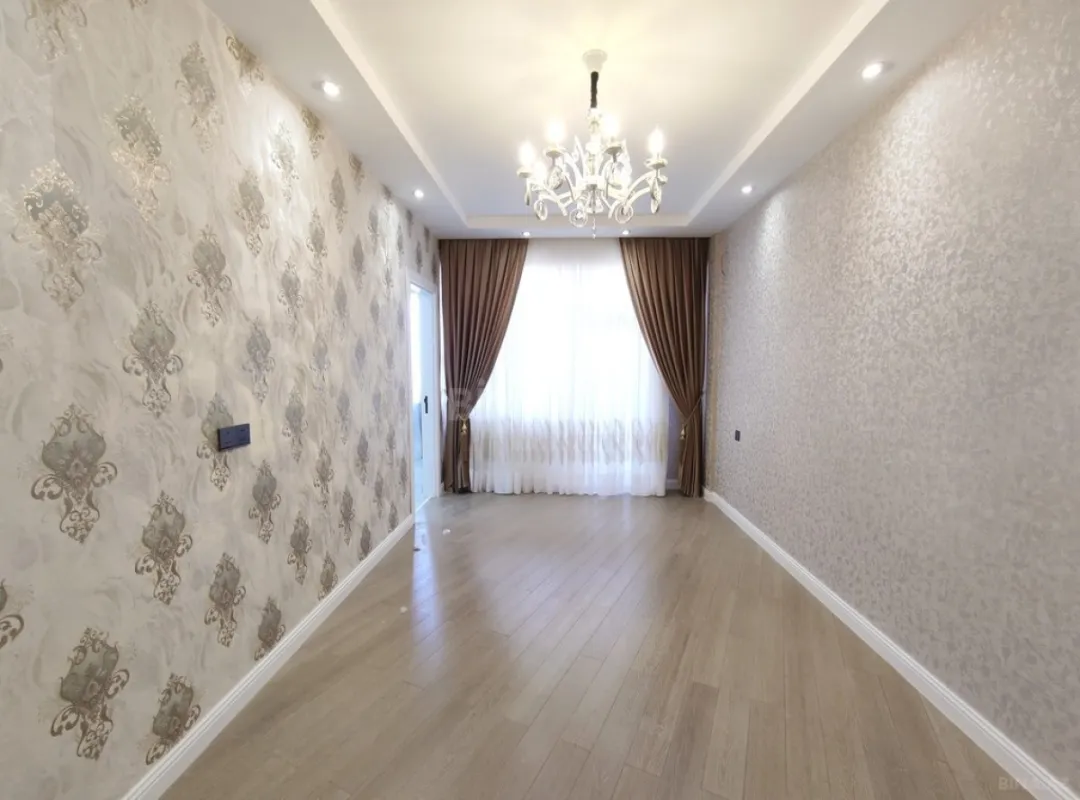 Satılır 2 otaqlı mənzil 69.5 m²