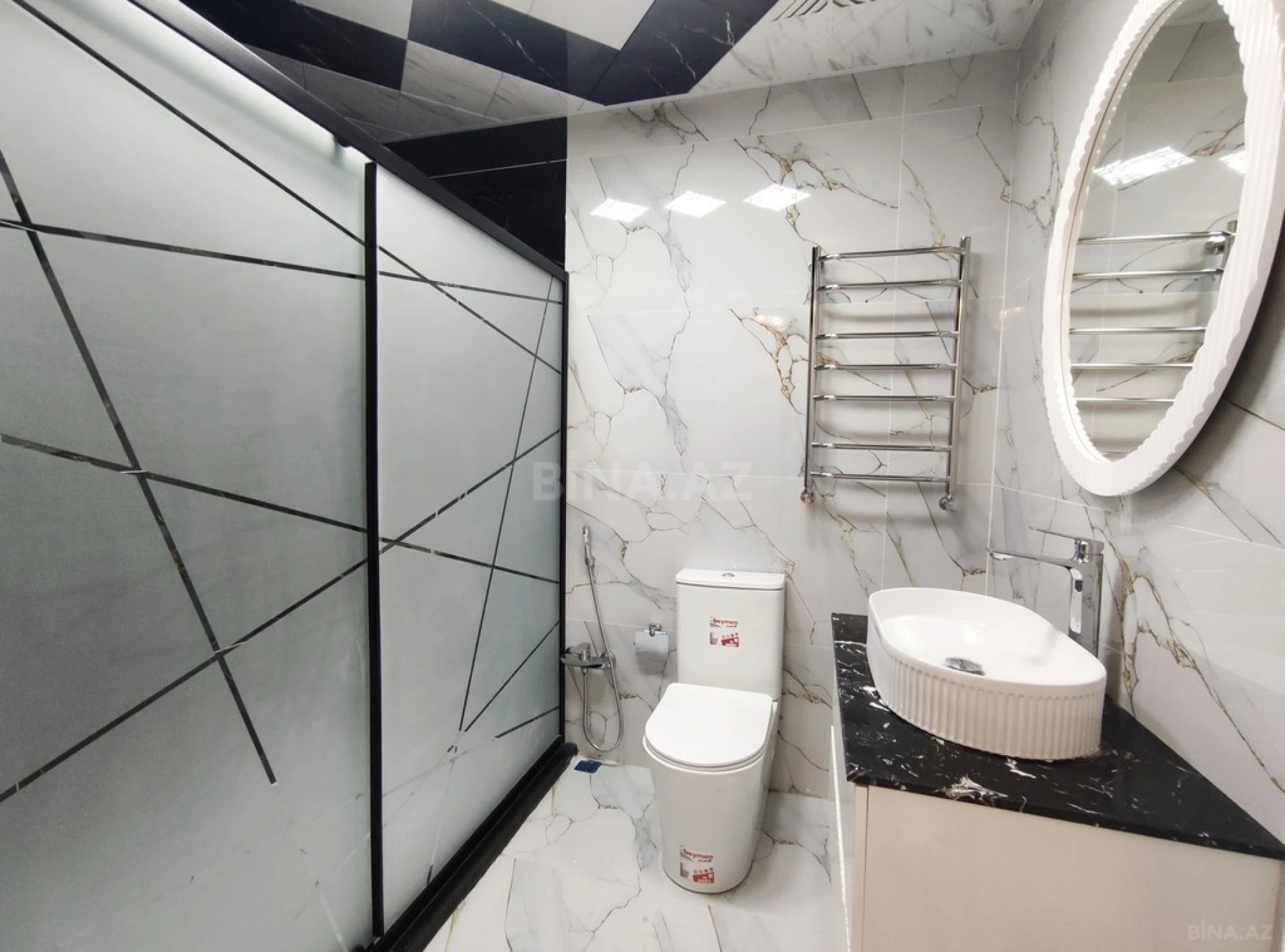 Satılır 2 otaqlı mənzil 69.5 m²