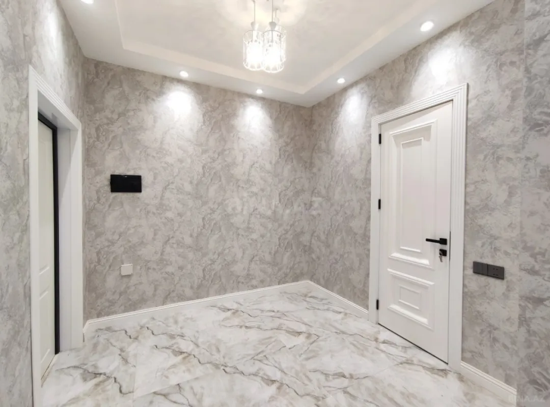Satılır 2 otaqlı mənzil 69.5 m²