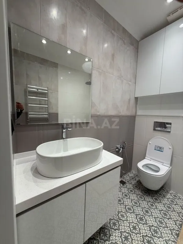 Satılır 2 otaqlı mənzil 77.2 m²