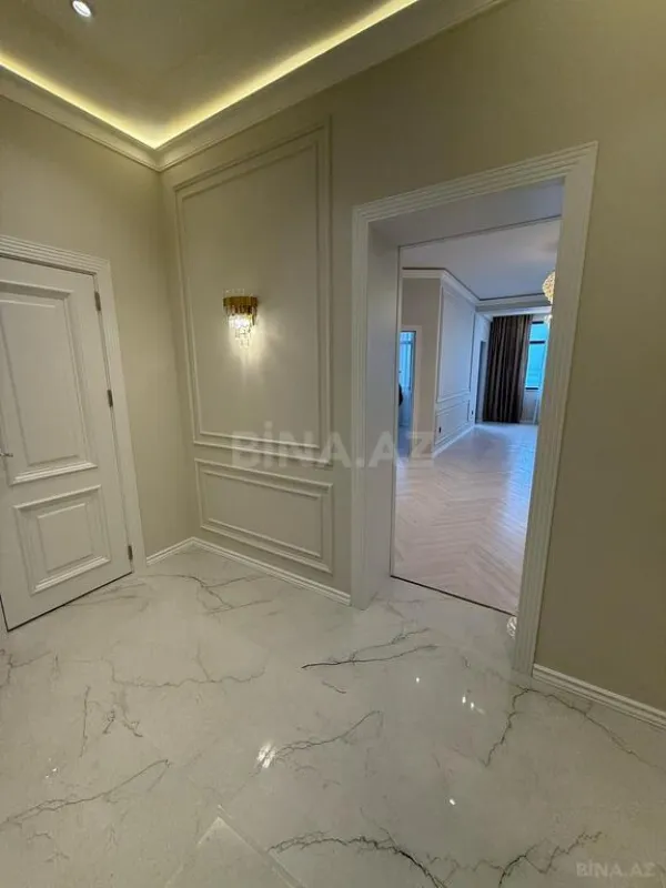 Satılır 2 otaqlı mənzil 77.2 m²
