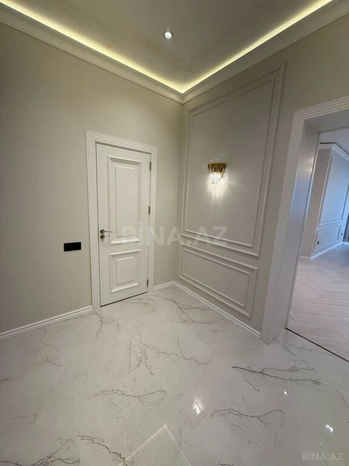 Satılır 2 otaqlı mənzil 77.2 m²