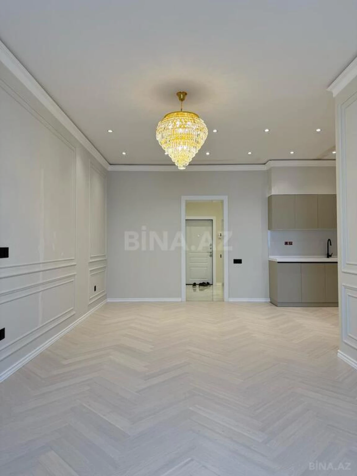 Satılır 2 otaqlı mənzil 77.2 m²