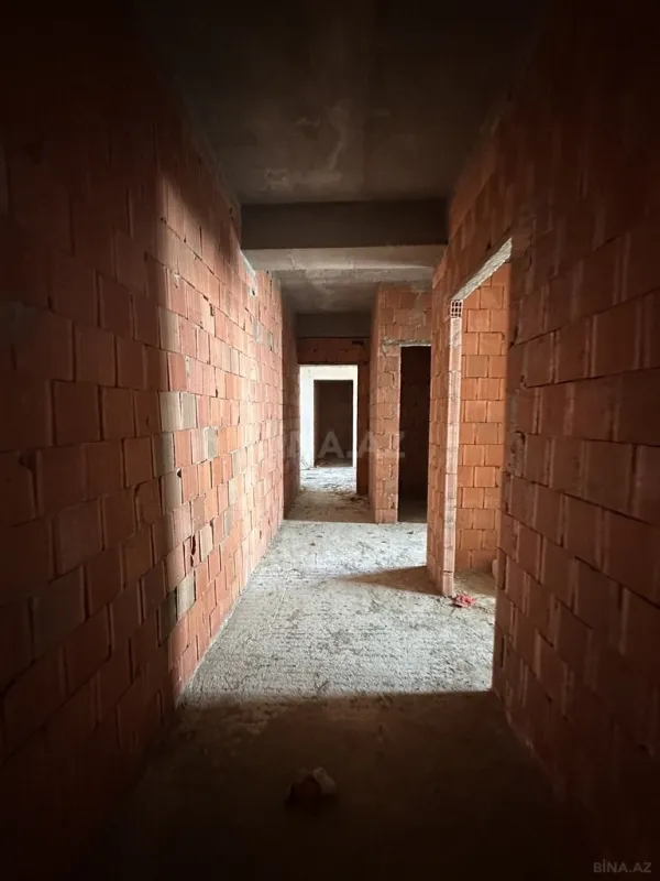 Satılır 1 otaqlı mənzil 57 m²