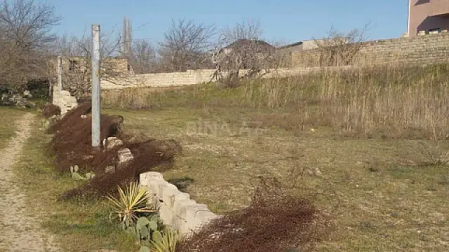 Satılır torpaq sahəsi 6 m²