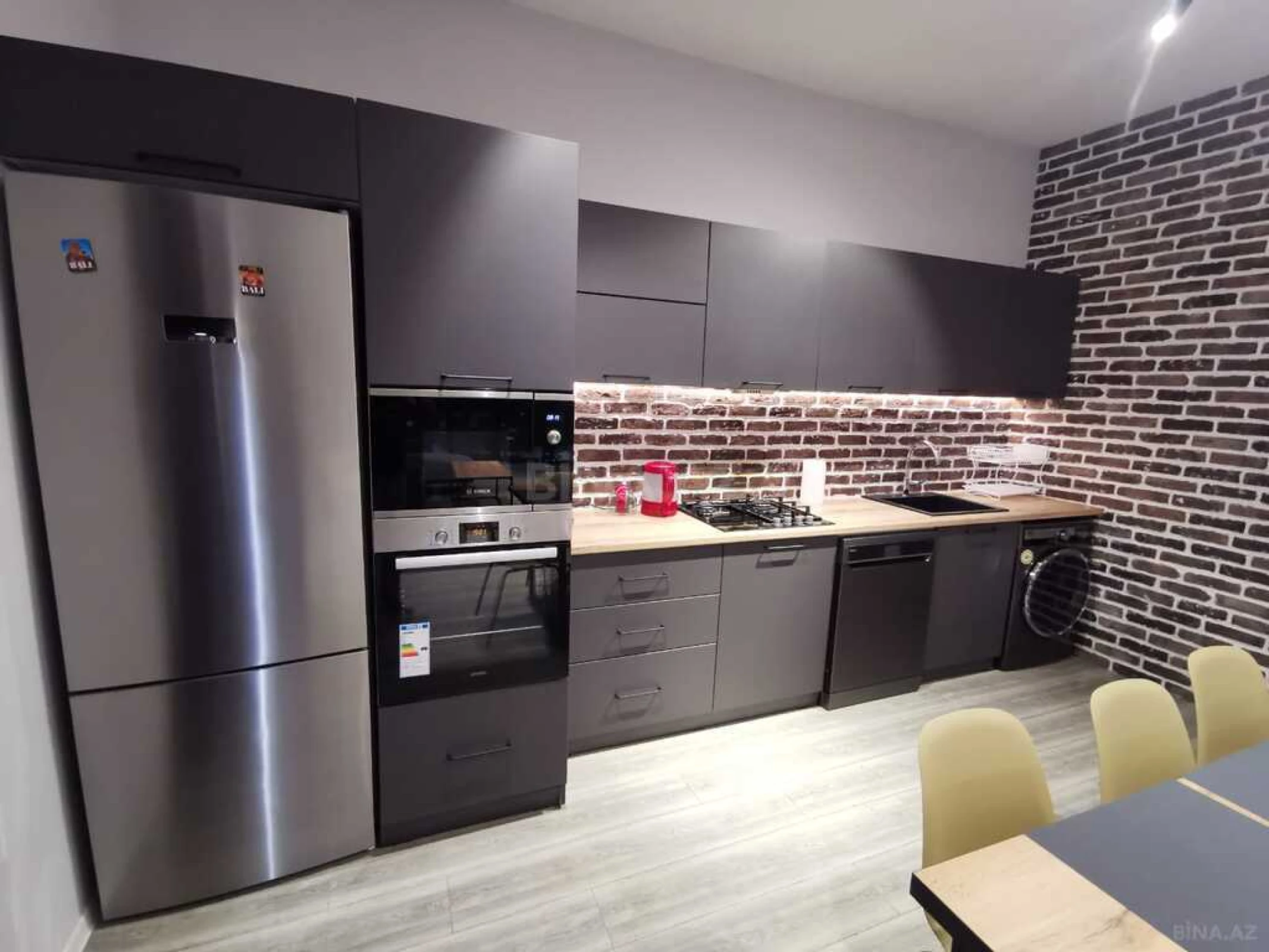 Kirayə verilir 5 otaqlı həyət evi 180 m²