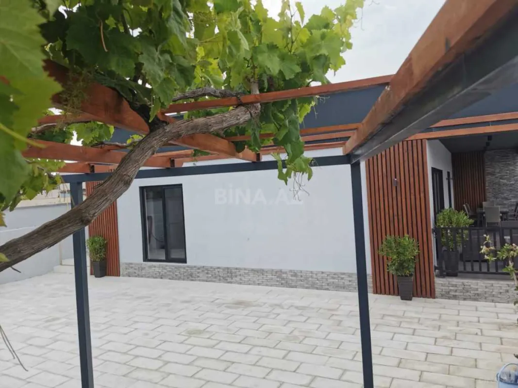 Kirayə verilir 5 otaqlı həyət evi 180 m²