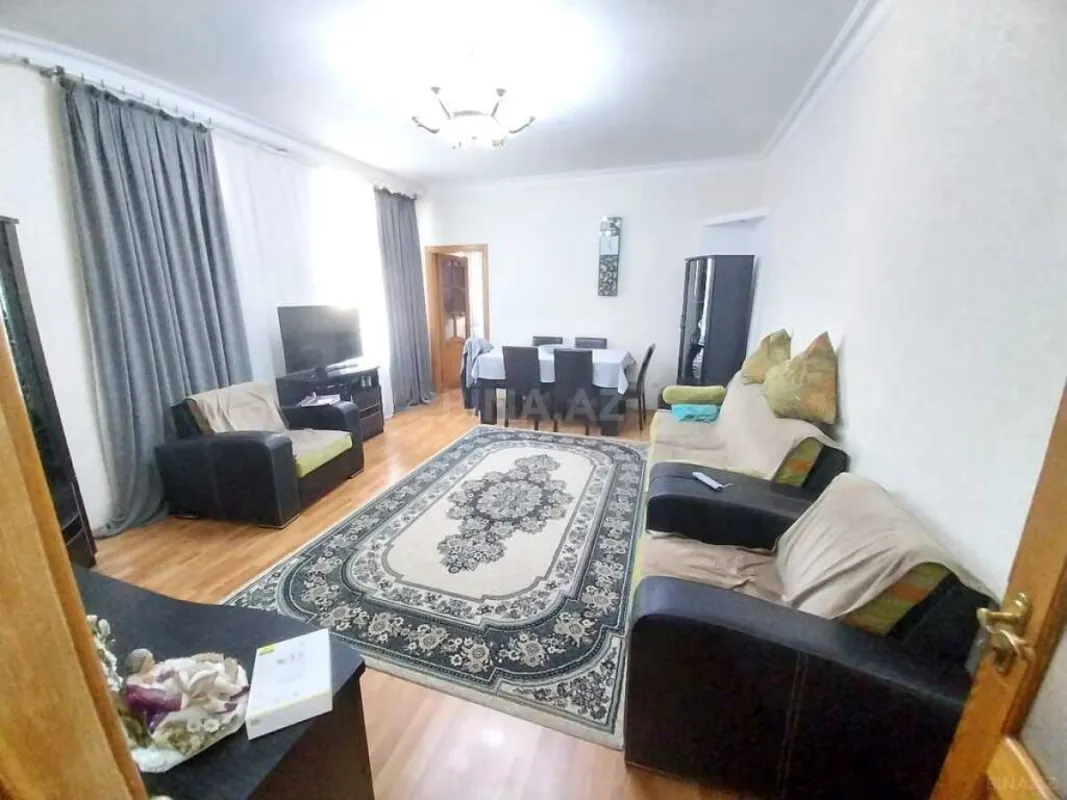 Satılır 3 otaqlı mənzil 100 m²