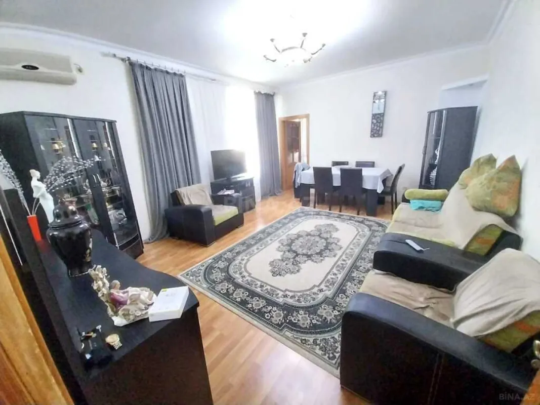 Satılır 3 otaqlı mənzil 100 m²