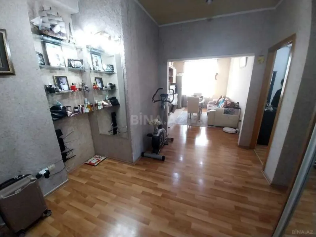 Satılır 3 otaqlı mənzil 100 m²