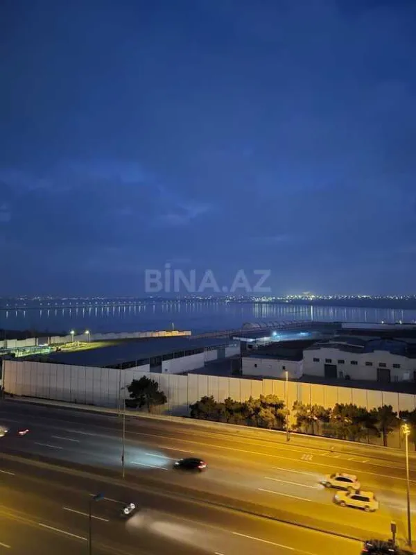 Satılır 2 otaqlı mənzil 70 m²