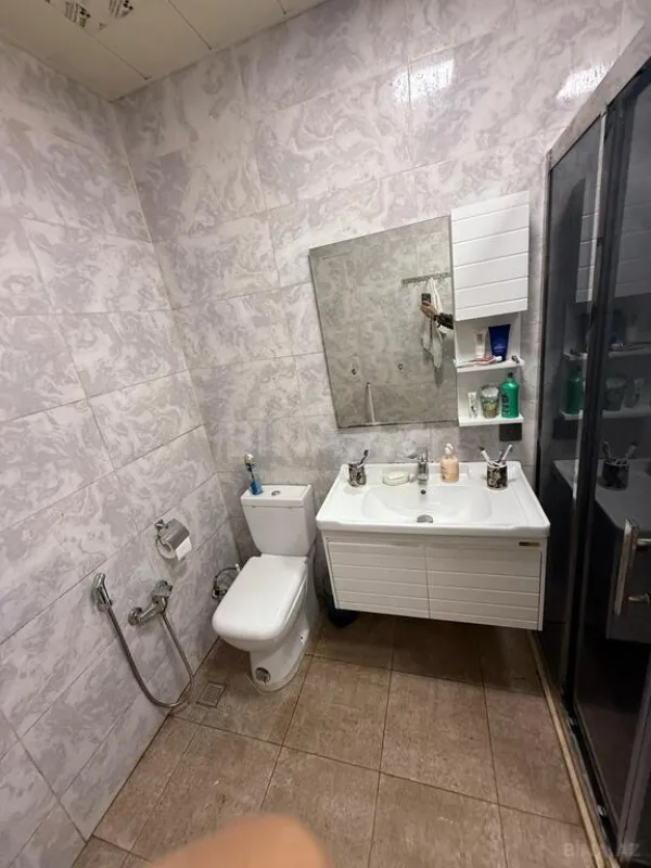 Satılır 2 otaqlı mənzil 70 m²