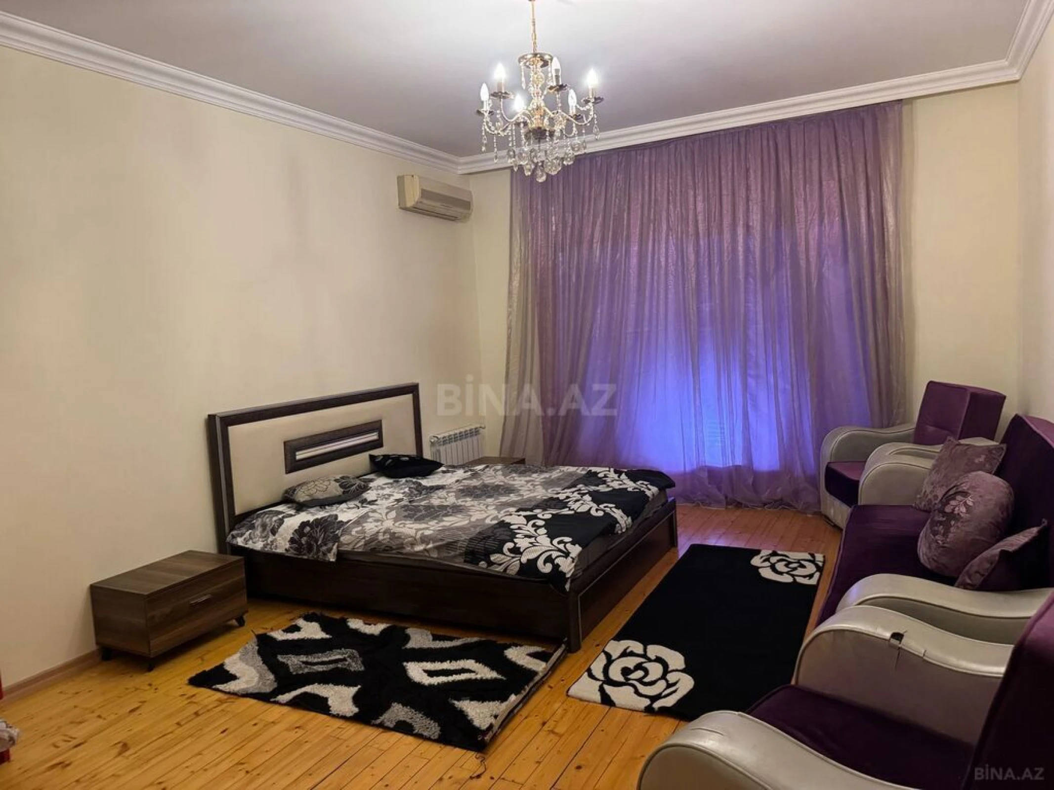 Satılır 5 otaqlı həyət evi 360 m²