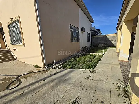 Satılır 5 otaqlı həyət evi 360 m²