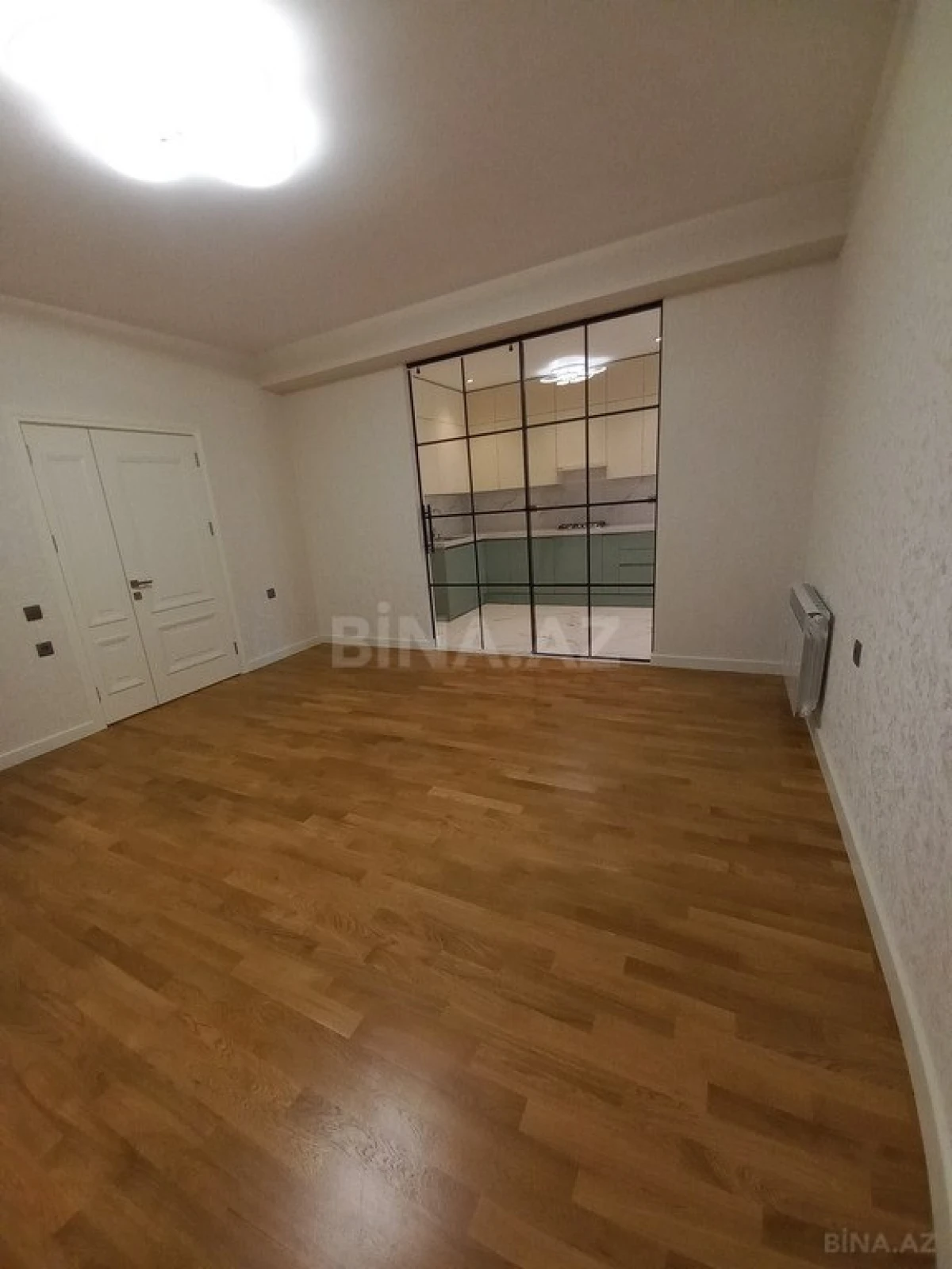 Satılır 3 otaqlı mənzil 107 m²