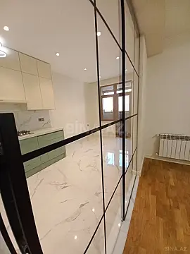 Satılır 3 otaqlı mənzil 107 m²