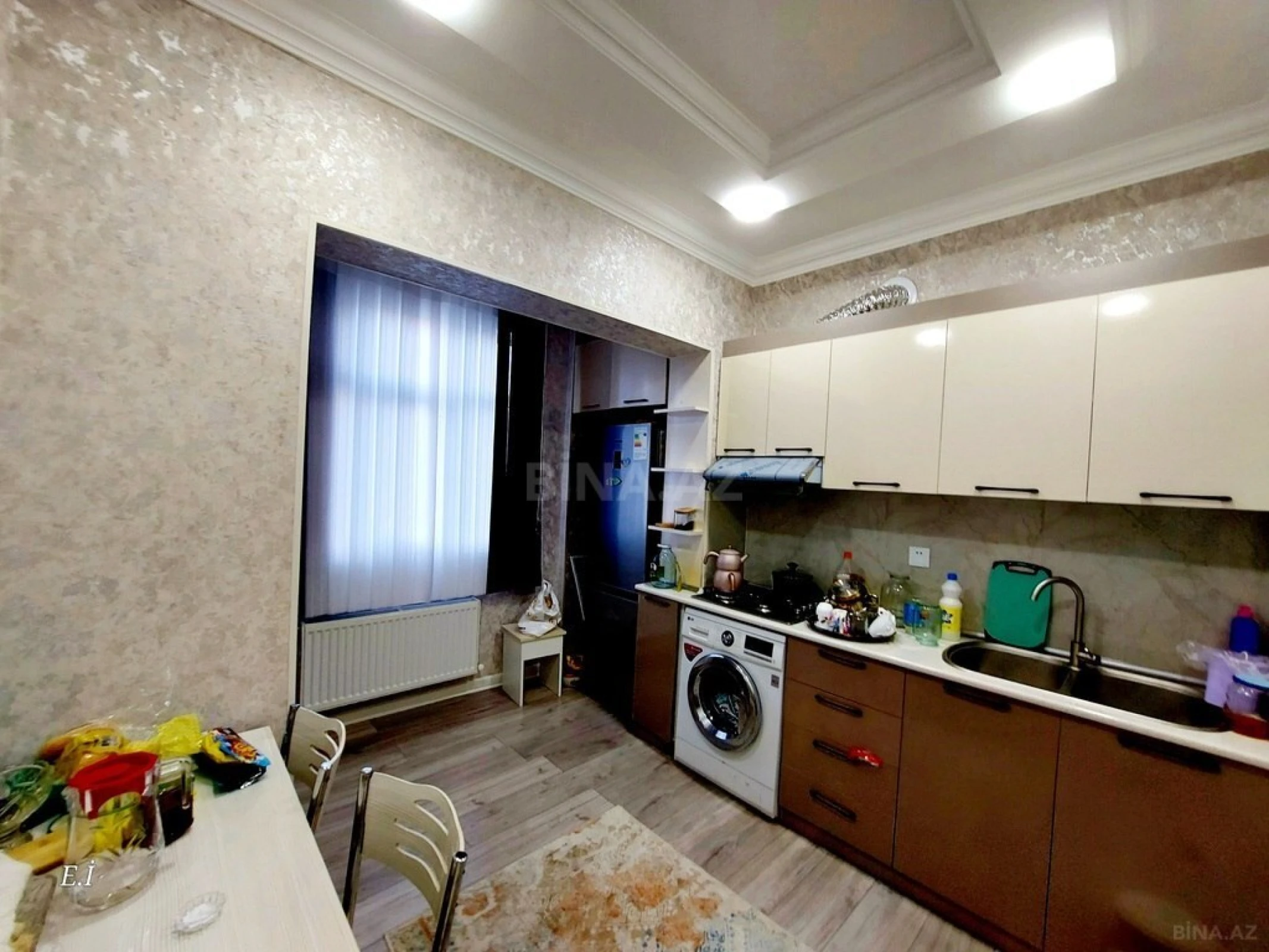 Satılır 3 otaqlı mənzil 75 m²
