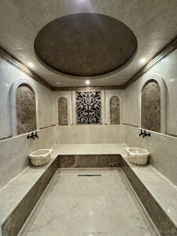 Satılır 6 otaqlı həyət evi 650 m²