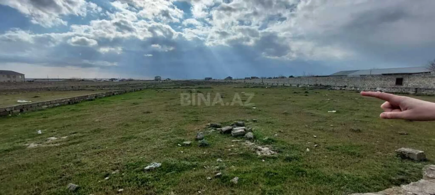 Satılır torpaq sahəsi 10 m²