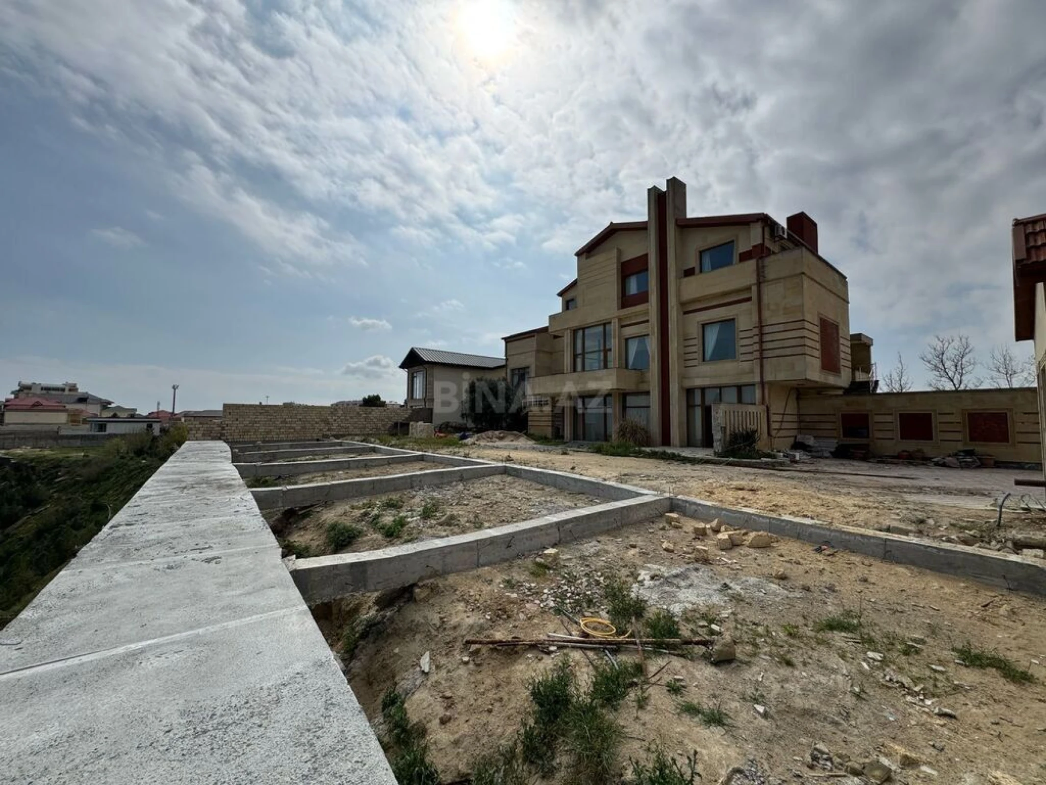 Satılır torpaq sahəsi 15 m²