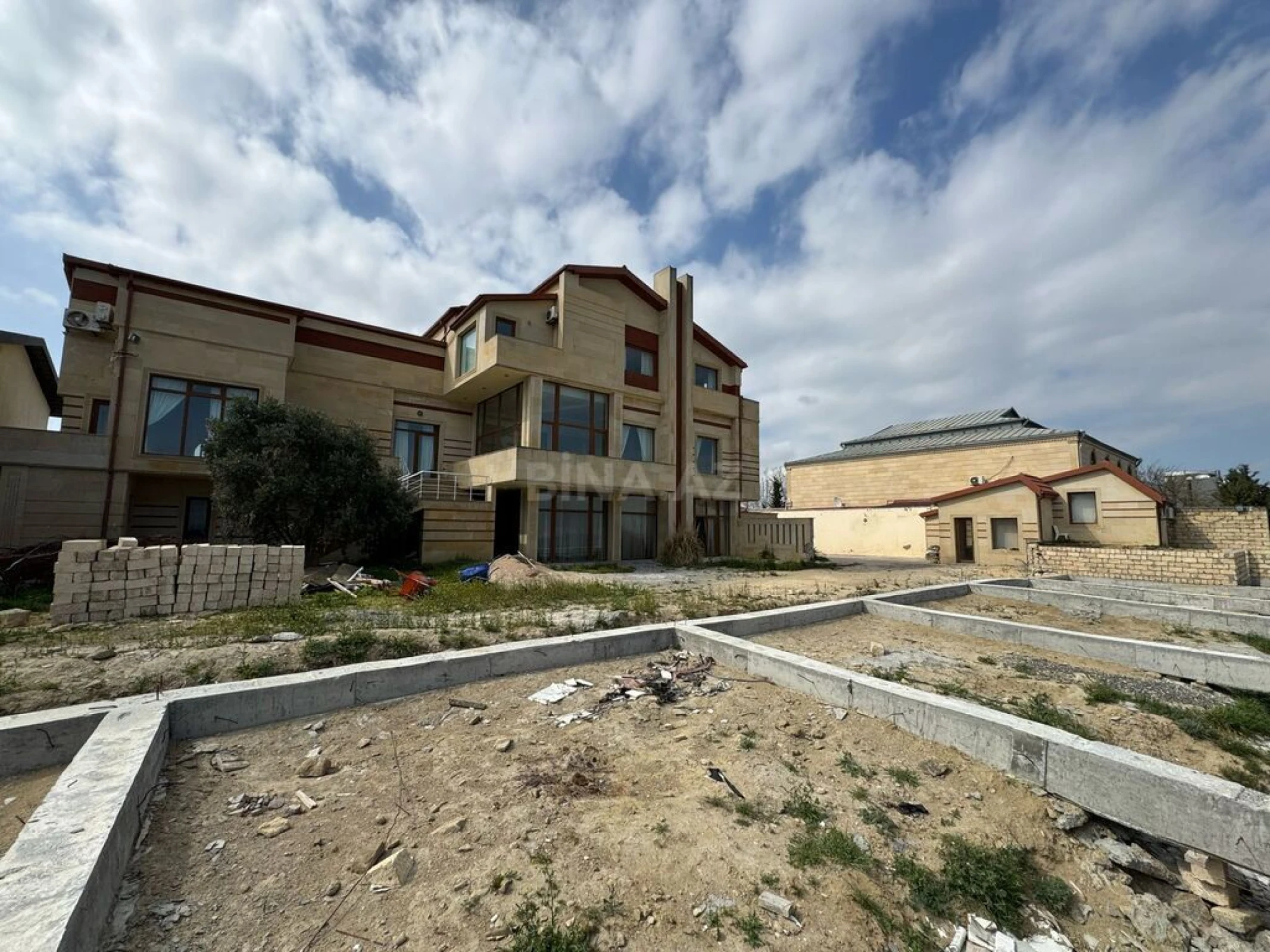 Satılır torpaq sahəsi 15 m²