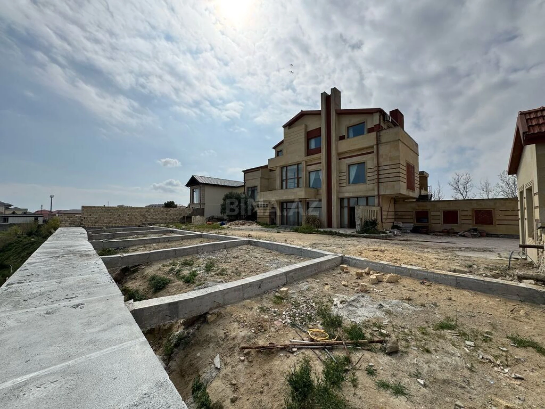 Satılır torpaq sahəsi 15 m²