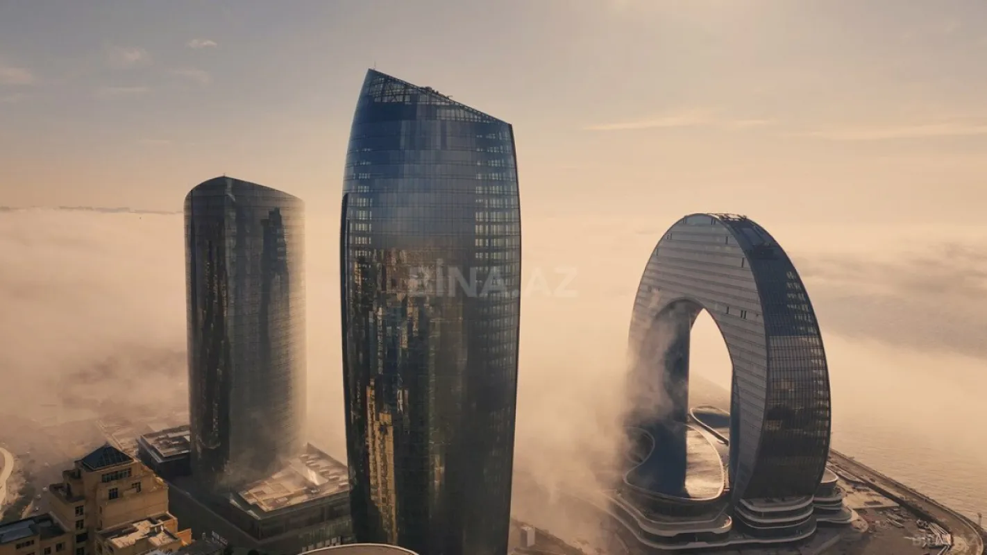 Satılır 3 otaqlı mənzil 172 m²