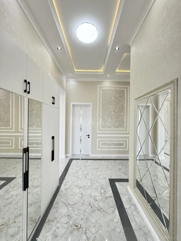 Satılır 4 otaqlı həyət evi 170 m²