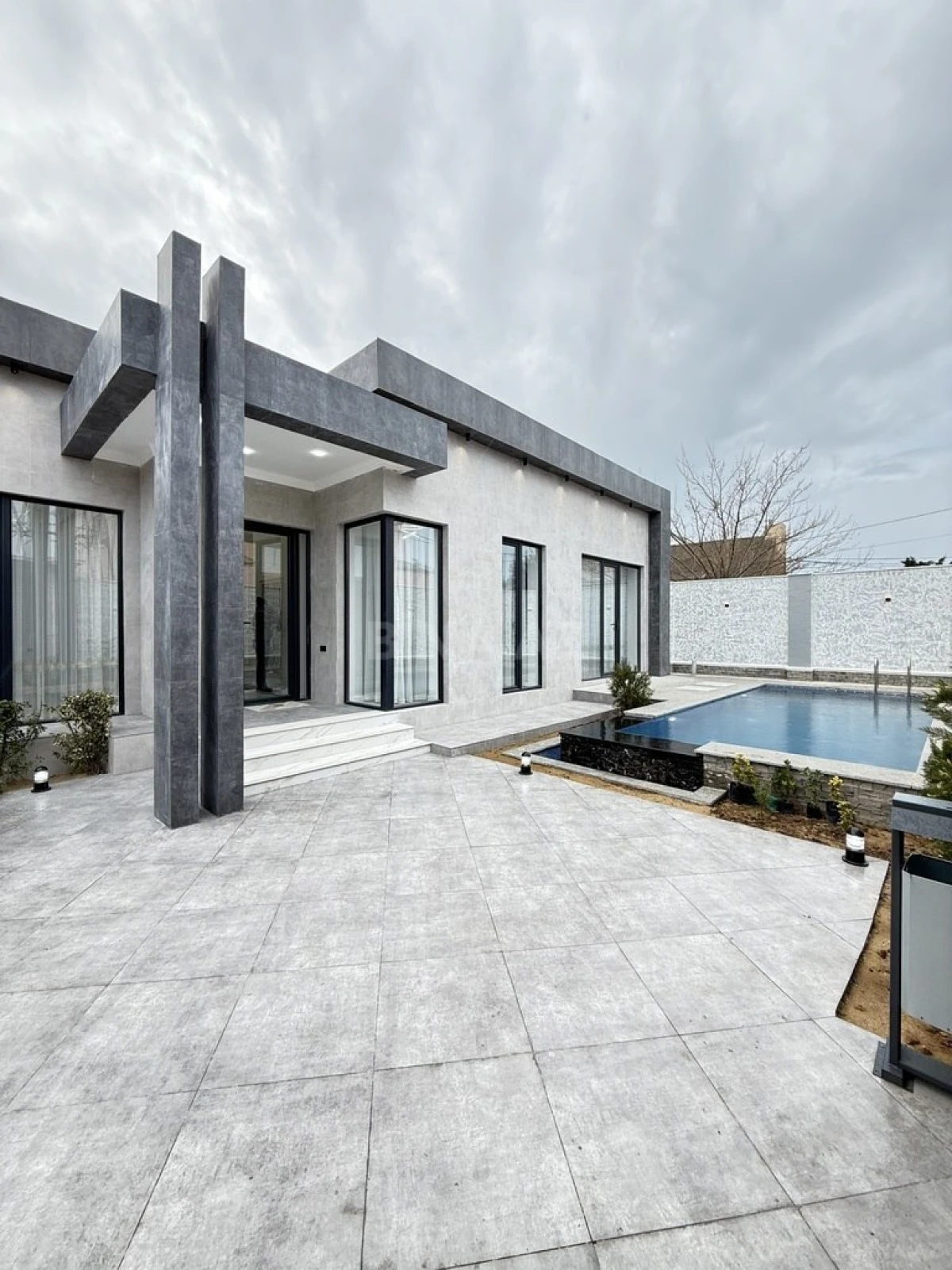 Satılır 4 otaqlı həyət evi 170 m²