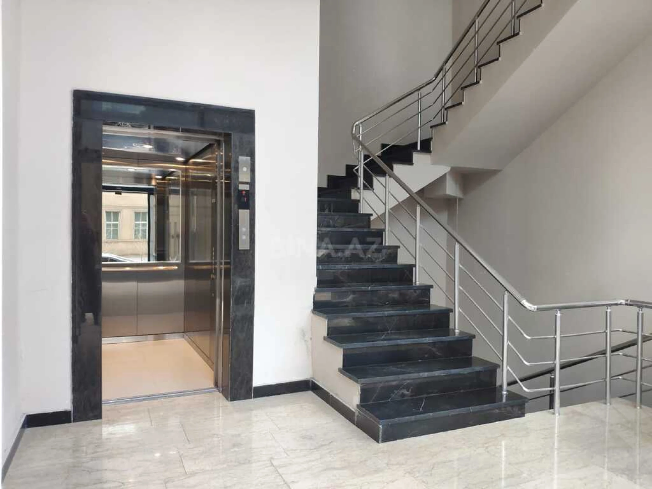 Satılır obyekt 81 m²